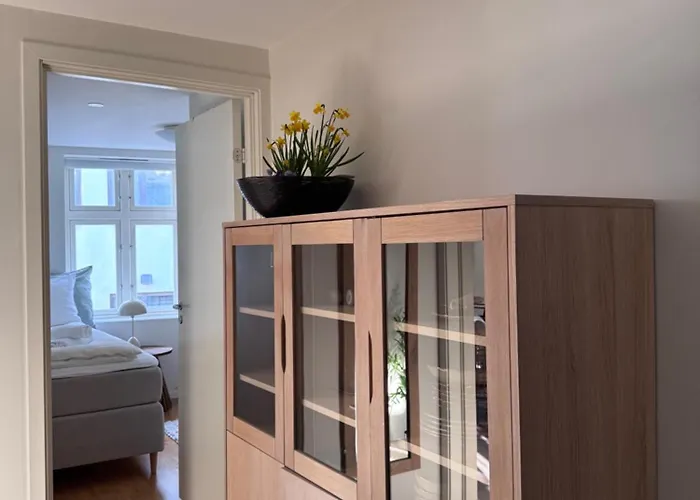 A Place To - Free Parking - 5 Apartament